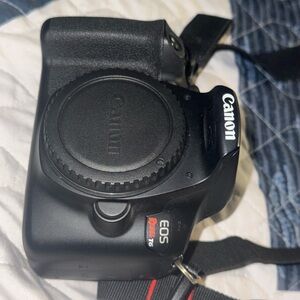 Canon Black Digital Camera Professional DSLR